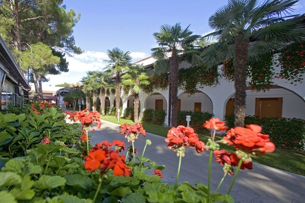 Villa Galijot Plava Laguna Porec Exterior photo