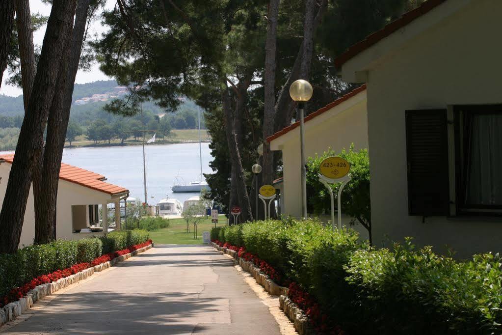 Villa Galijot Plava Laguna Porec Exterior photo